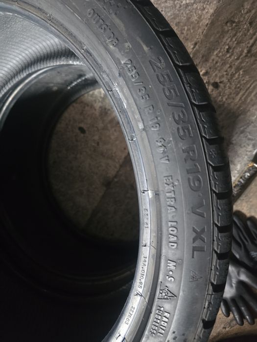 Continental 255/35 R19 96V MS iarnă