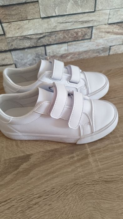 Детски обувки 34