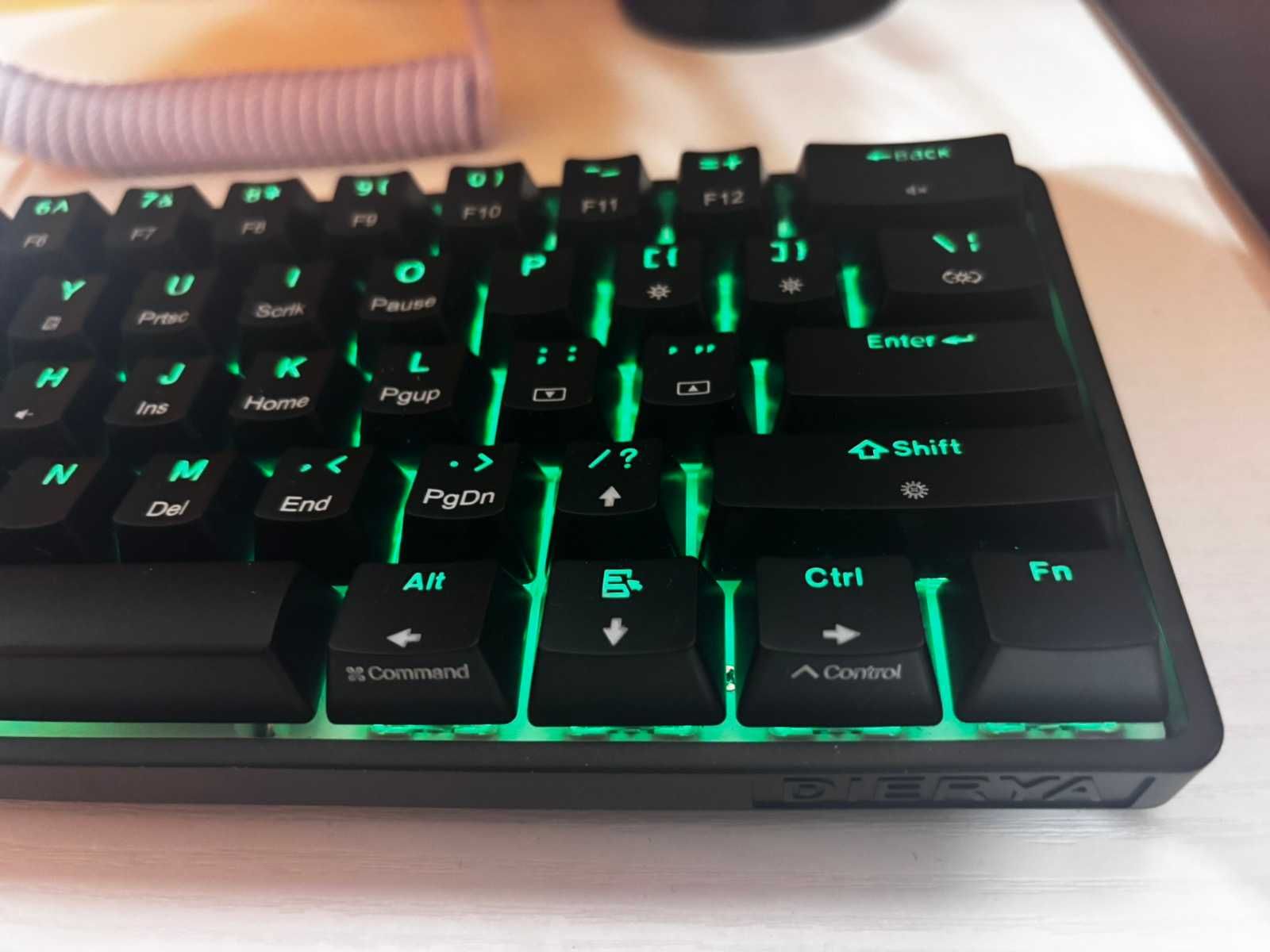 Геймърска клавиатура със Brown Tactile Switch черна