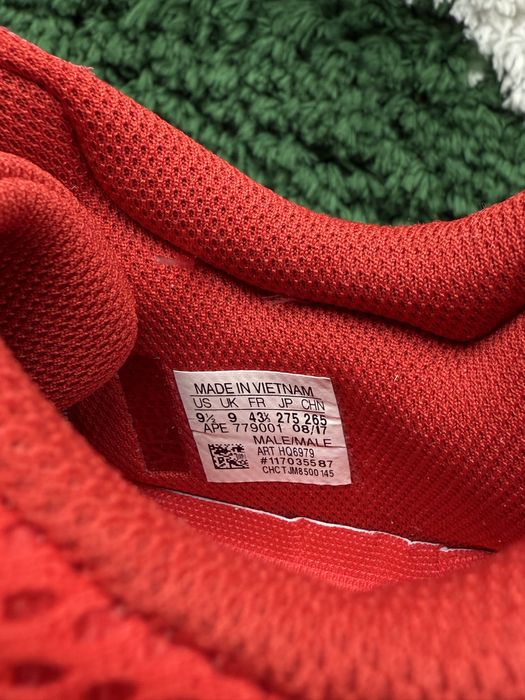 adidas Yeezy Boost 700 Hi Res Red 42