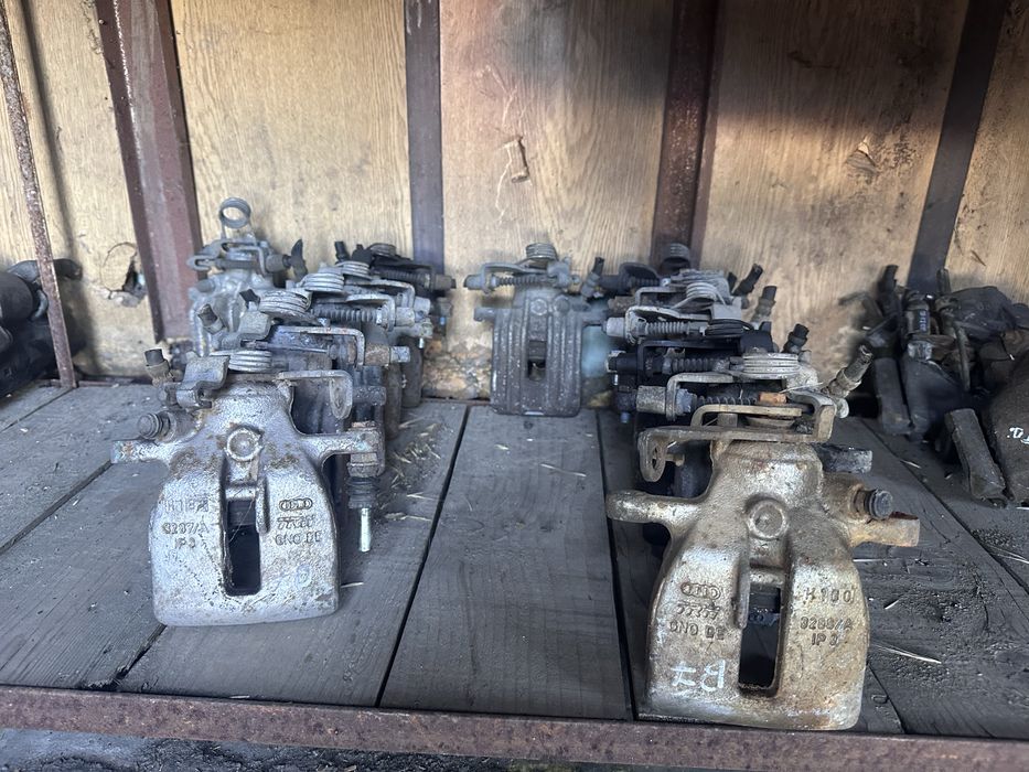 Задни спирачни апарати Audi A4 B6 B7 Seat Exeo