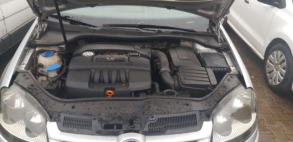 Dezmembrez wv golf 5 motor 1,6