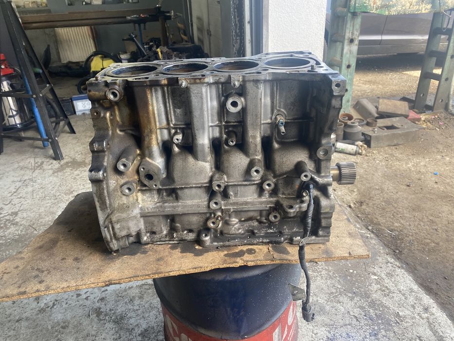 Piese motor Toyota Rav4 2.2 D-CAT 177 cp 2008