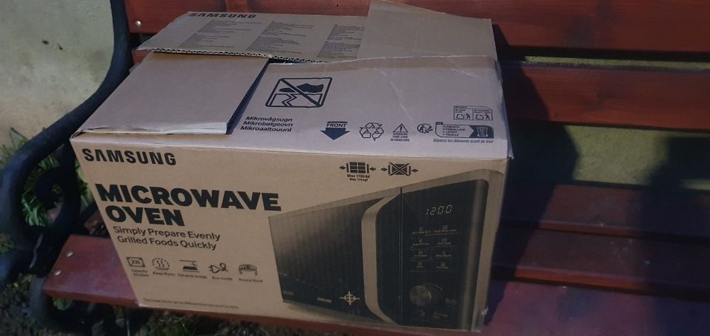 Cuptor cu microunde Samsung