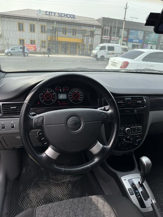 Jentra 2023 bez lyuk