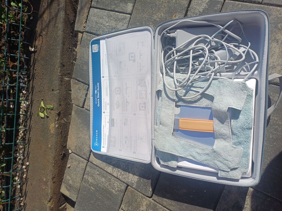 Aspirator de curatat geamuri Ecovac WINBOT W1 PRO