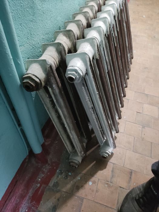 Продам батареи отопления чугун