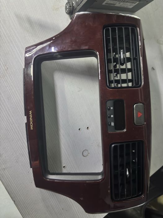 Продам магнитолу