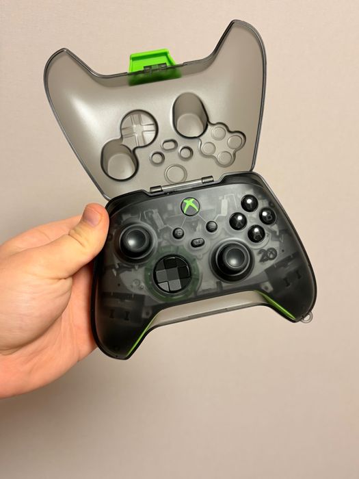 Xbox controller 20th anniversary