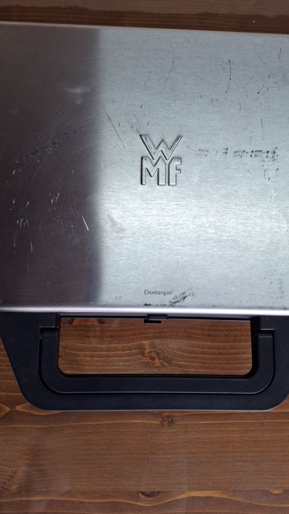WMF LONO 2в1 контактен грил,скара,тостер,2100W, лят алуминий.