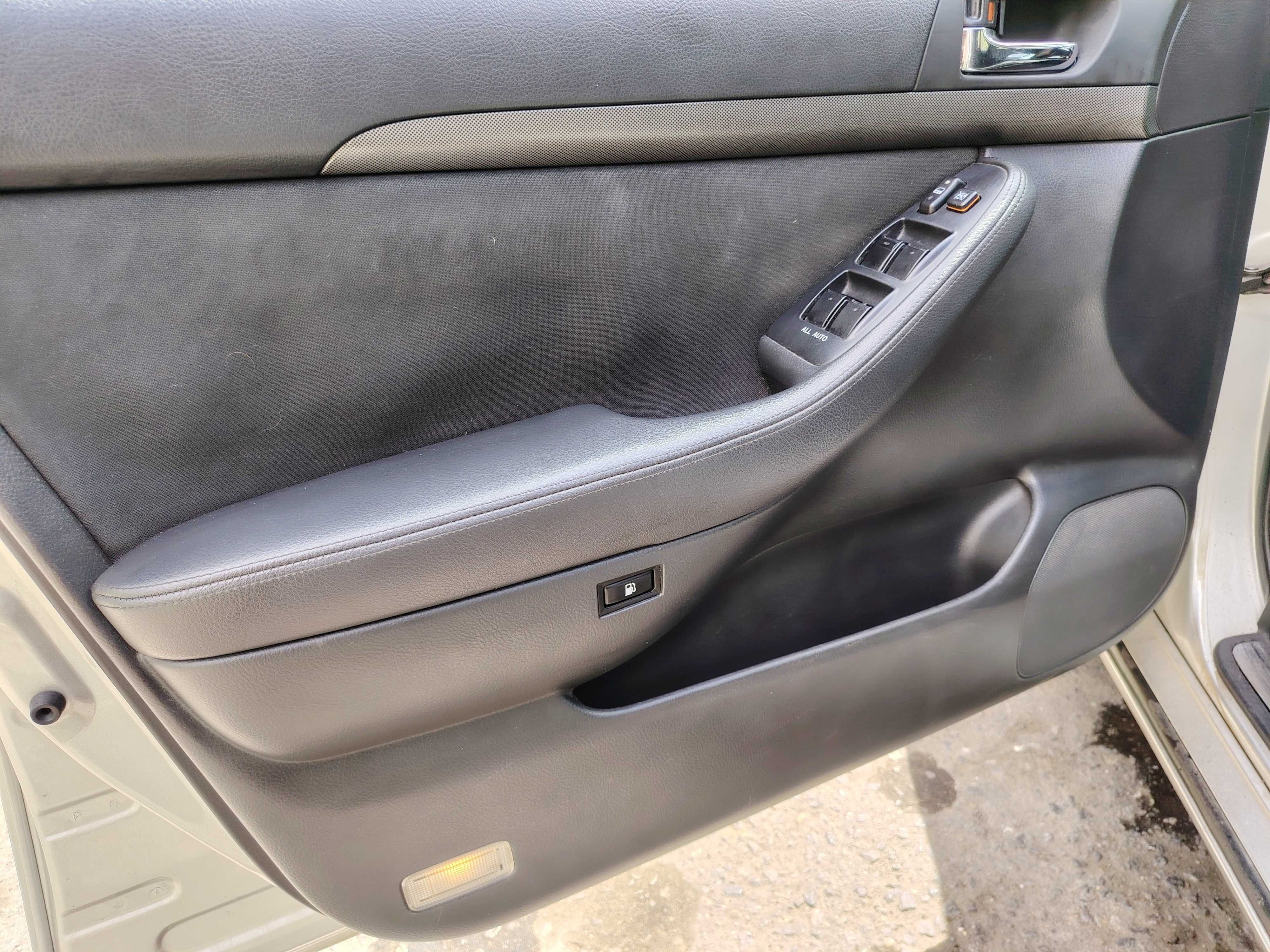 Toyota Avensis d4d 2.0 116hp 2004