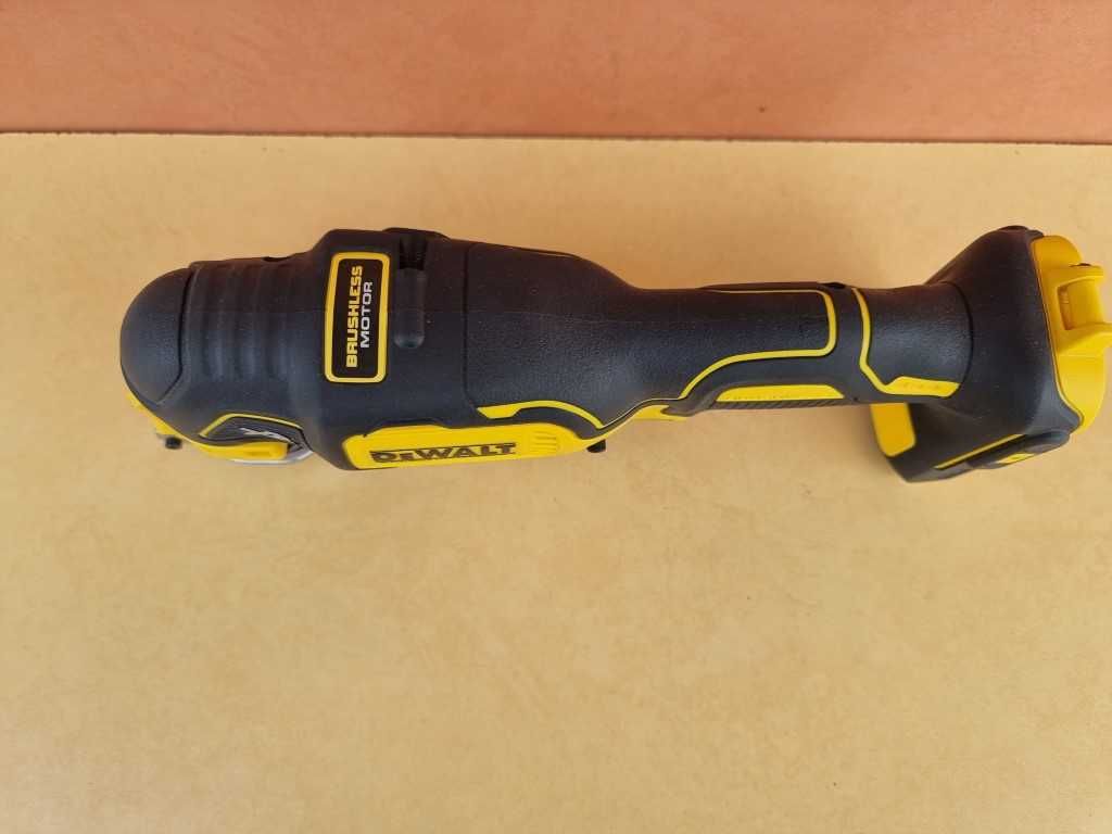 Dewalt DCS 355 - акумулаторни инструменти