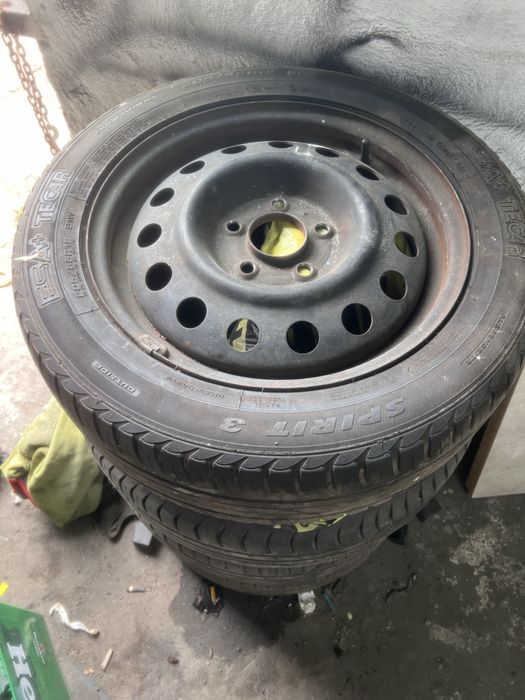 Гуми с джанти 205/55R16
