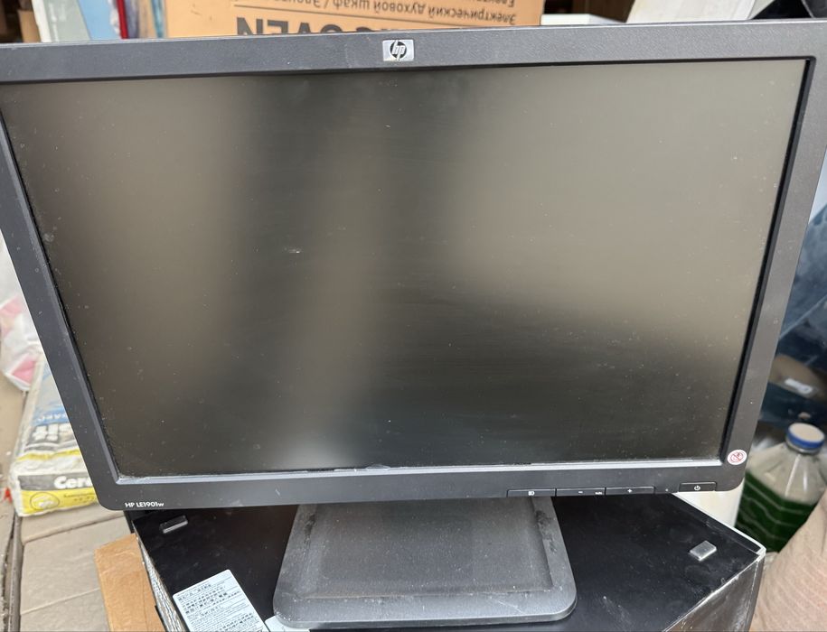 Продам монитор НР 19
