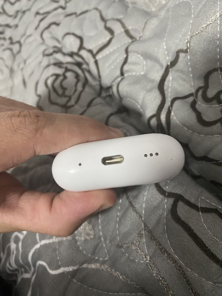 Vănd casti AirPods Pro2