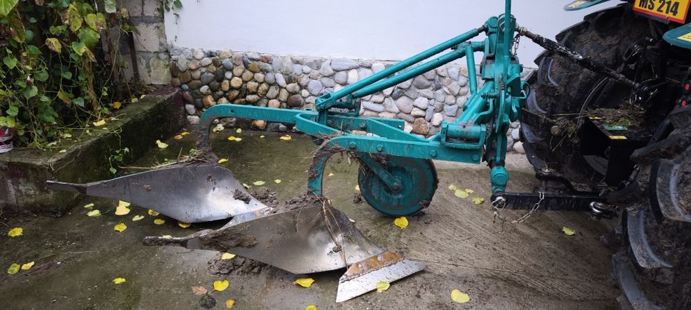 Plug reversibil manual nou