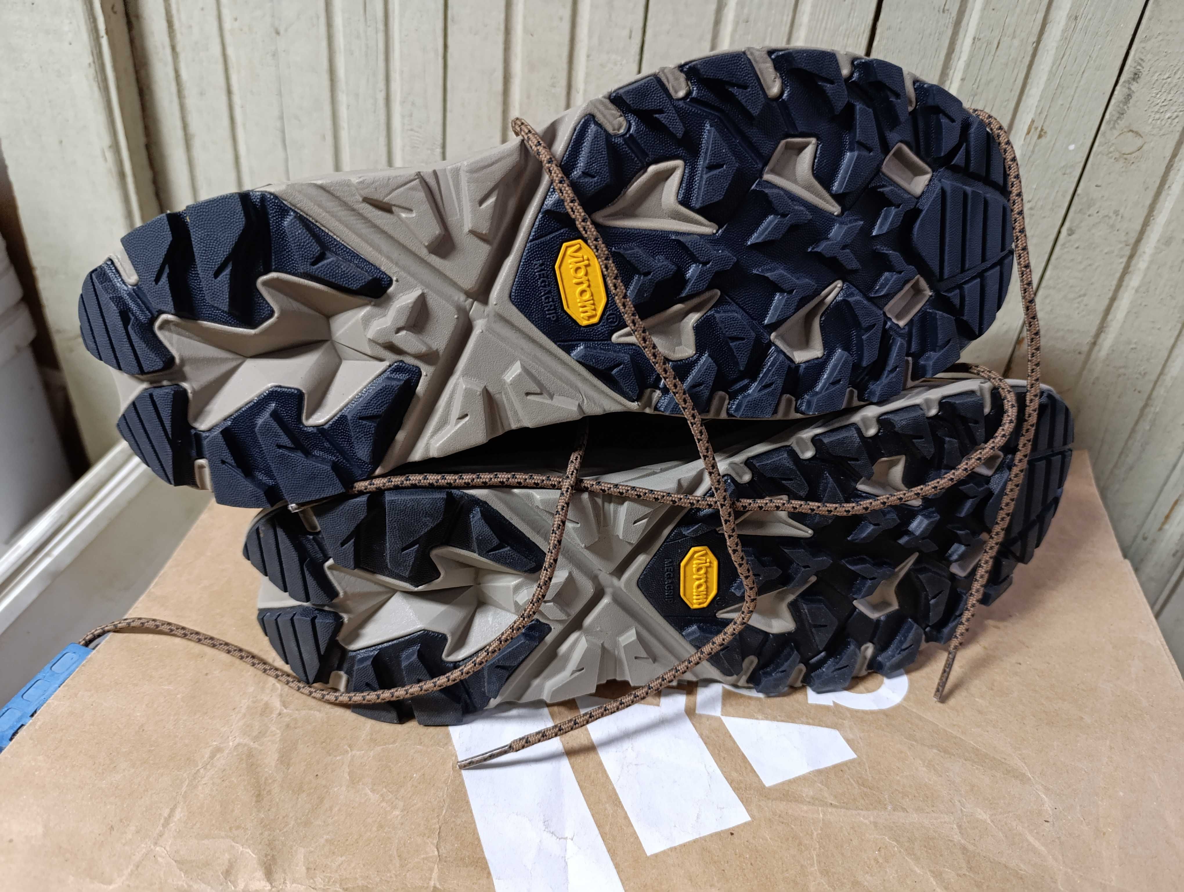 Hoka One One M Anacapa Mid GORE-TEX''оригинални обувки 44 номер