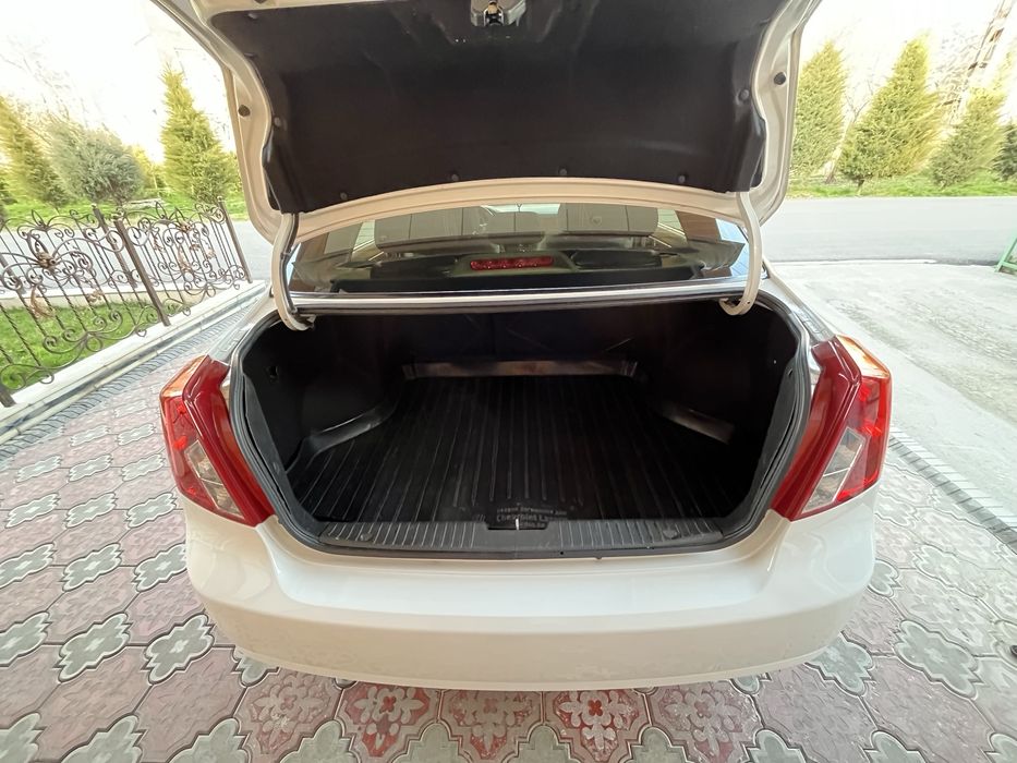 Lacetti 1.8 , 2011 2 позиция-механика, kraskasi tozza moshina,