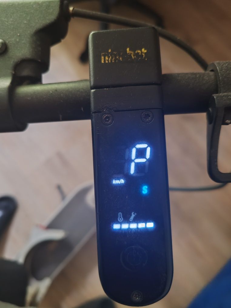 Trotineta electrica ninebot g30 max