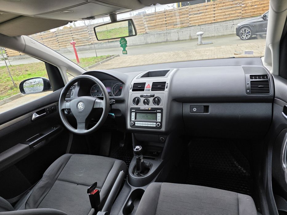 VW Touran 1.9 TDI 6+1 vit. 7 locuri