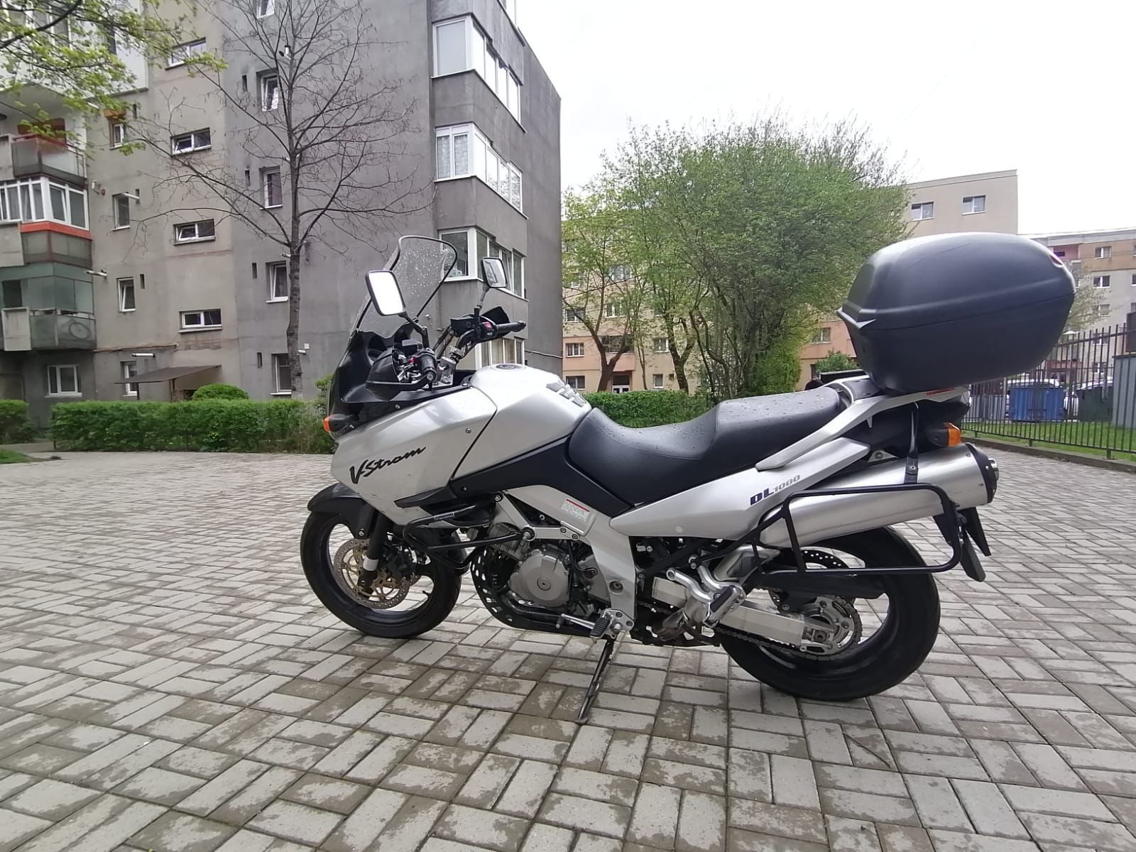 Suzuki Vstrom DL-1000
