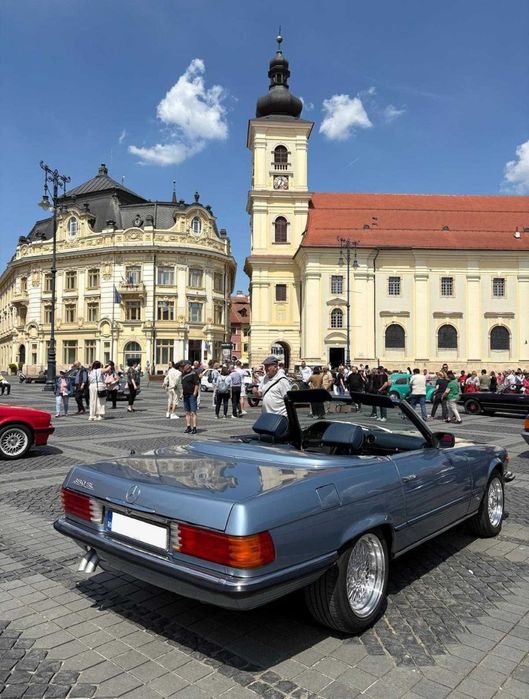 Mercedes SL 380 R107  vehicul istoric