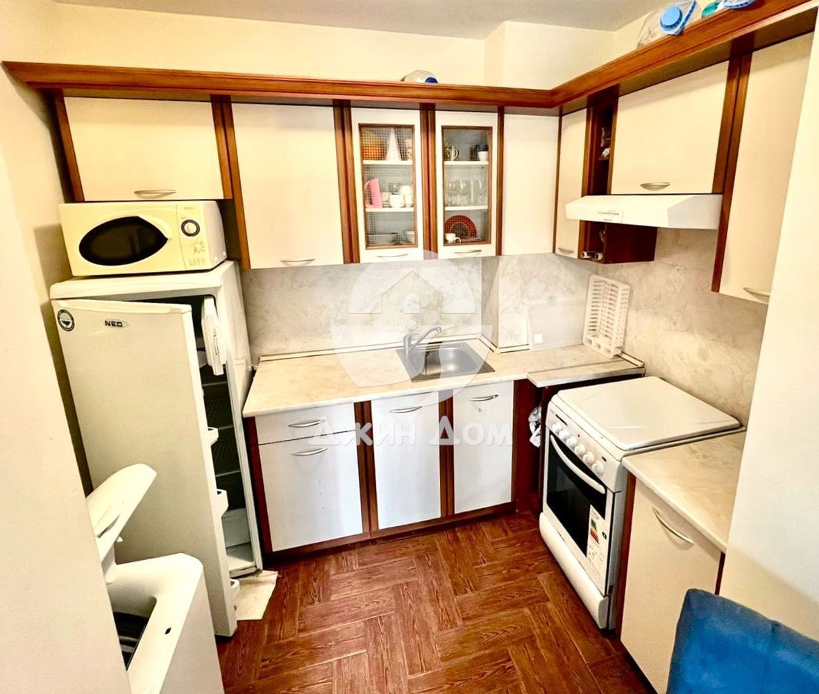 Продава се Тристаен апартамент в к.к. Елените - 120 кв.м за 1042 €/кв.м - Снимка #2