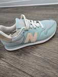 New Balance de vanzare!