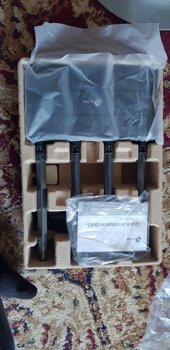 WI-FI роутер сотилади.