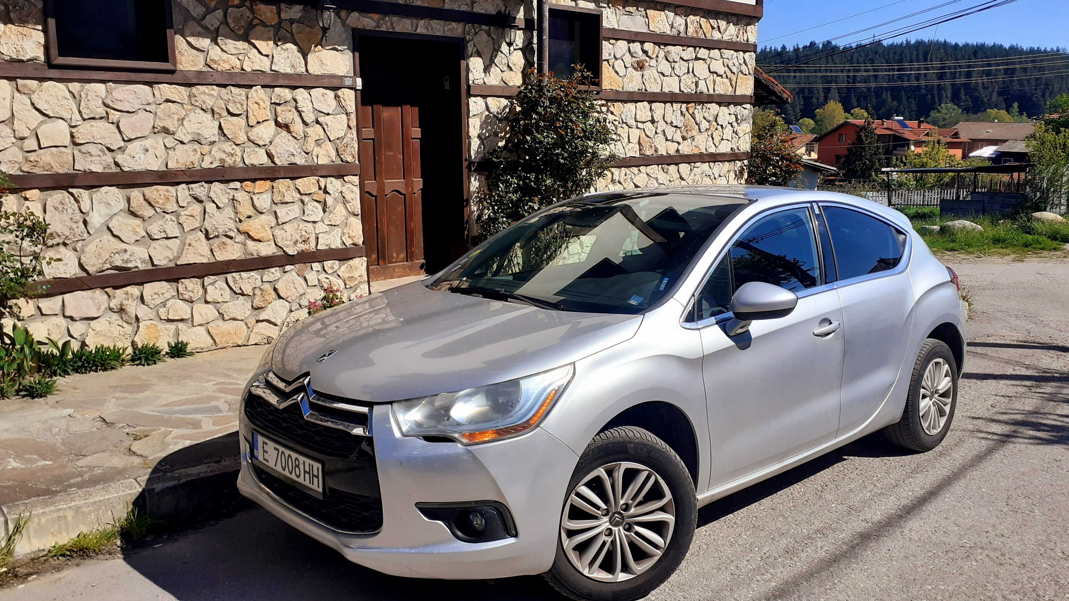Продавам личния си автомобил DS4