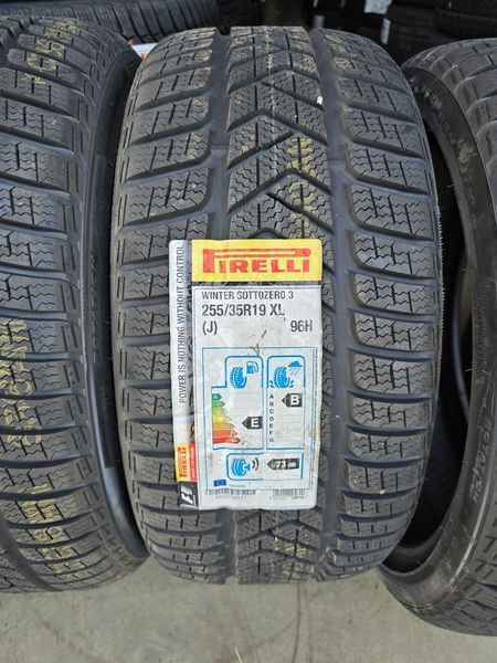 255/35/19//225/40/19 PIRELLI