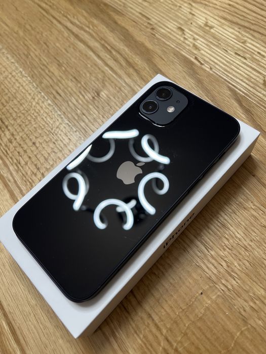 Iphone 12 64GB Като нов