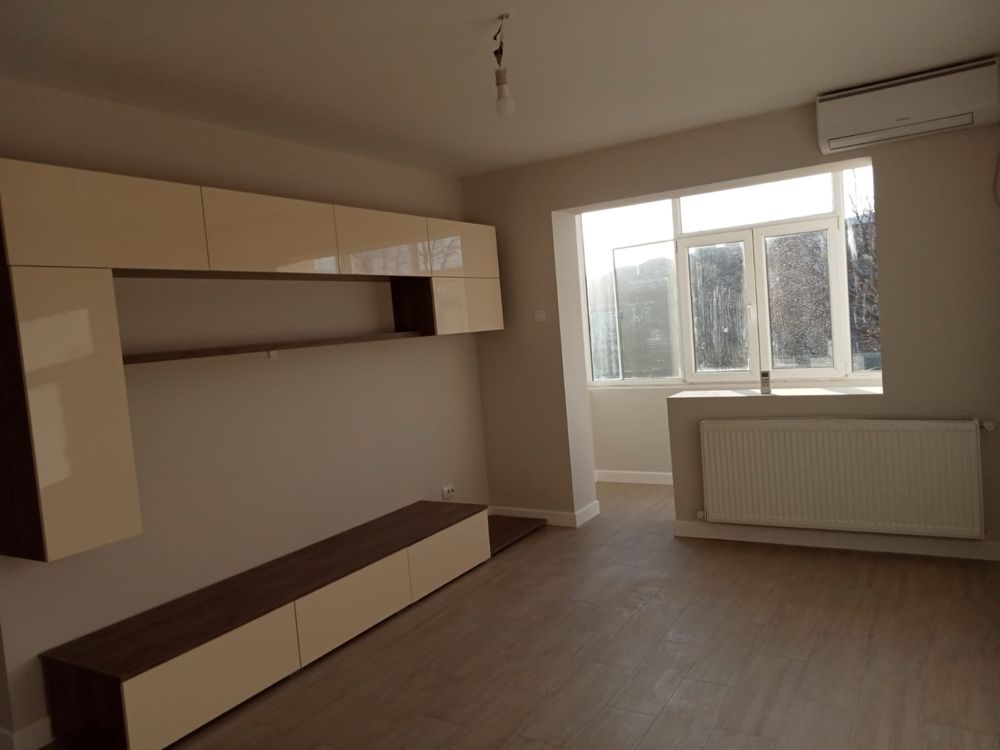 De vanzare  apartament  2 camere