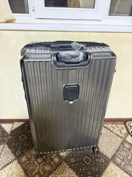 Sumka sotiladi yengi