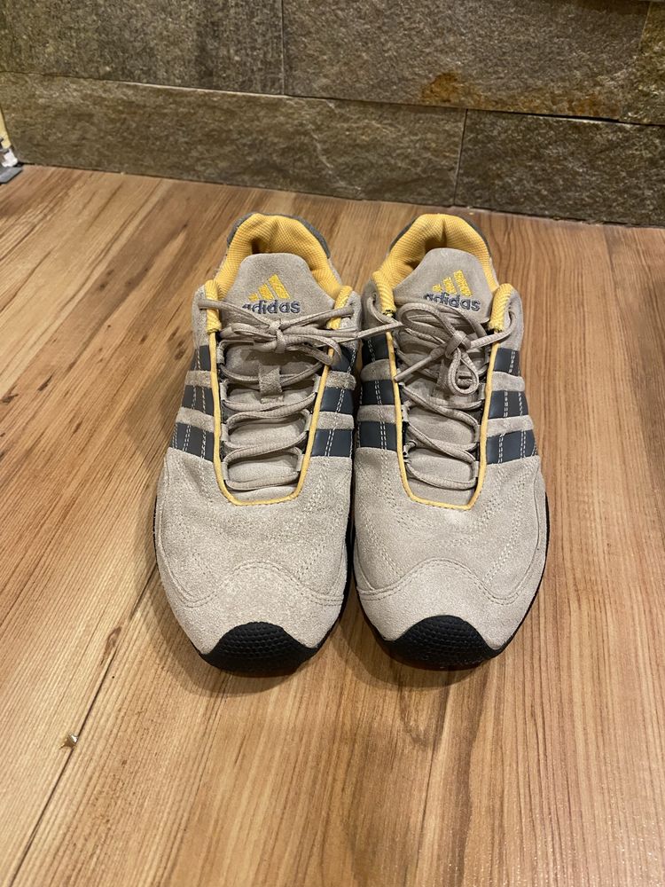 Оригинални маратонки Adidas-38