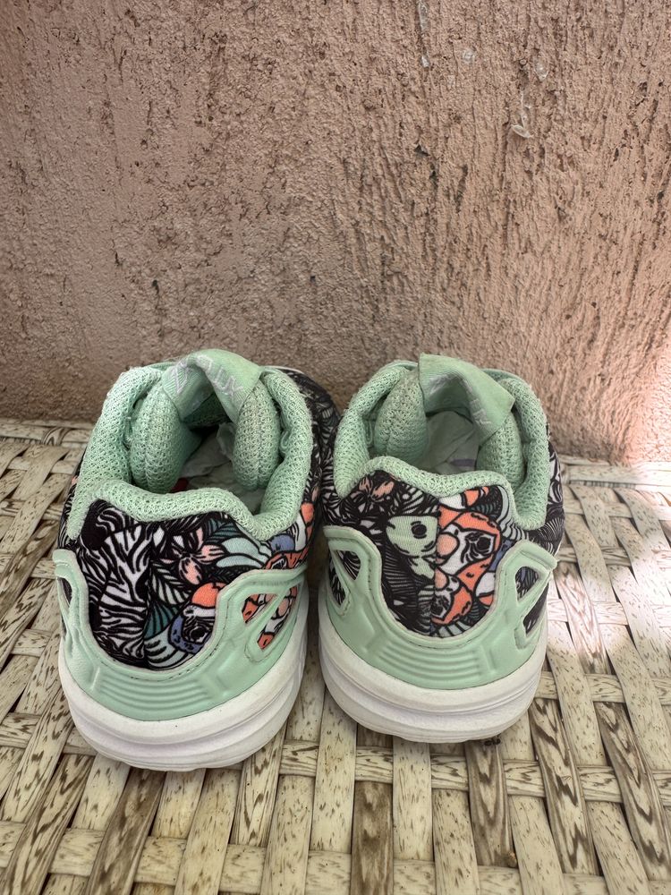 Бебешки маратонки adidas