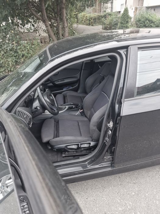 BMW Seria1 116i / Camera Marsarier / Interor Sport /+ Jante Iarna