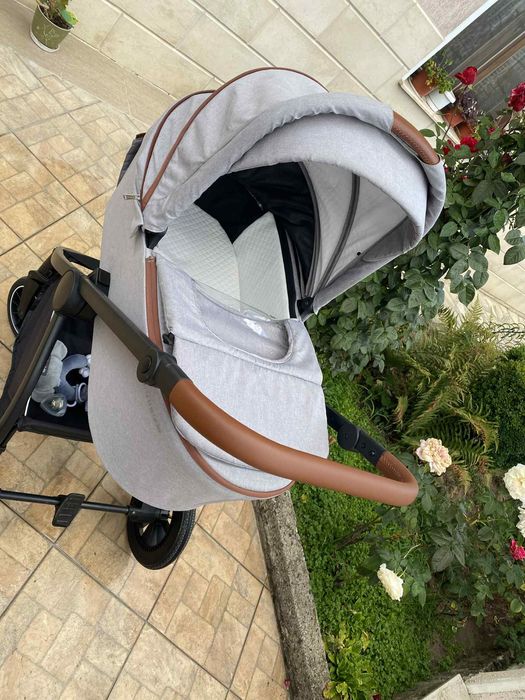 Бебешка количка на Chipolino