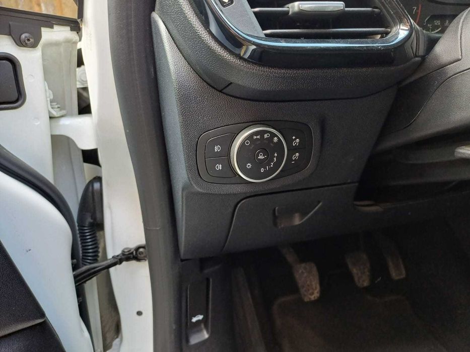 Vand Ford Fiesta 2020