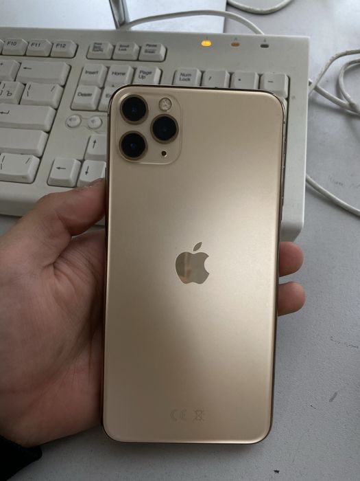Продам iPhone 11 Pro Max