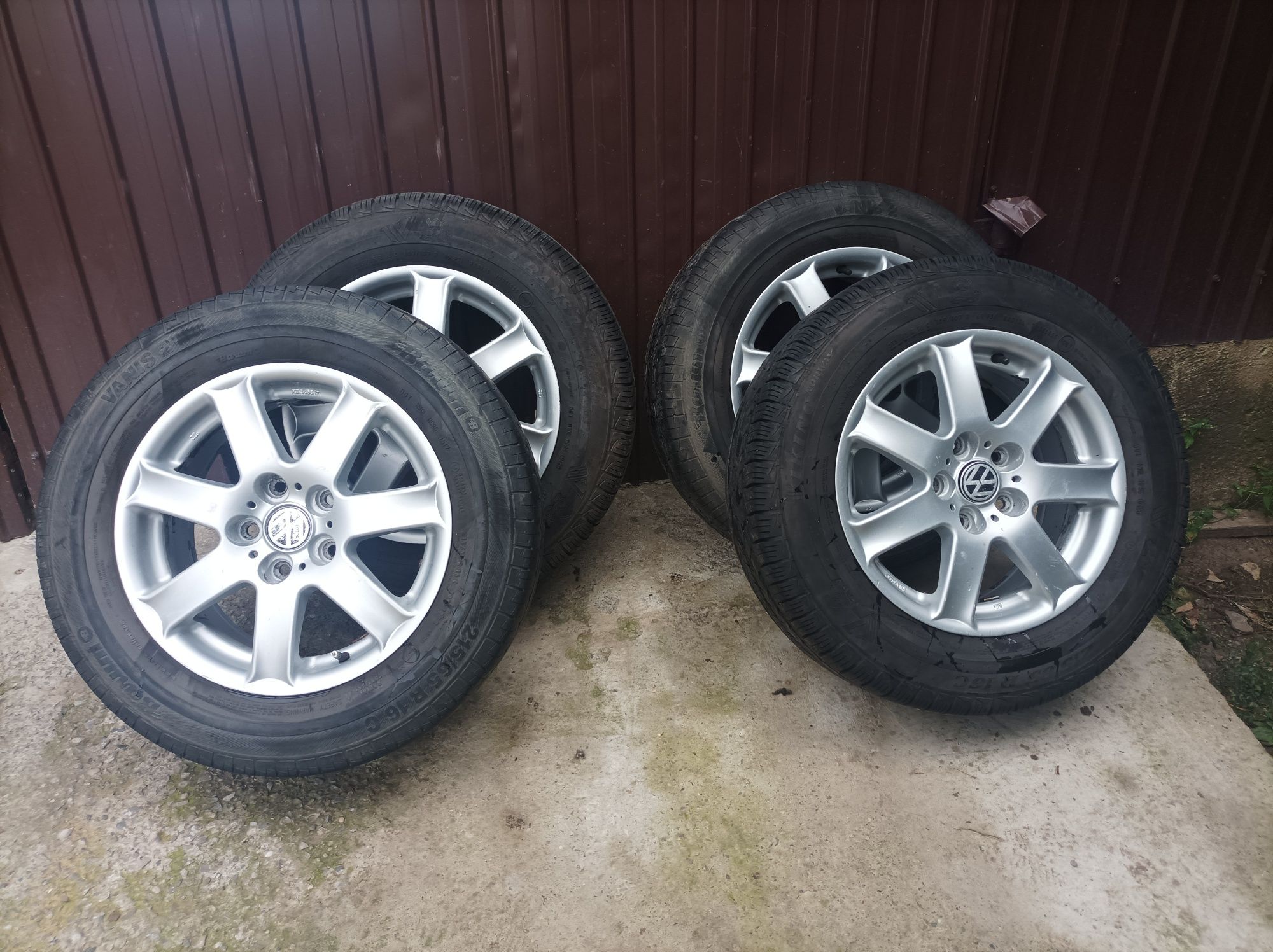 Vând set jante aliaj Volkswagen T5  originale R16