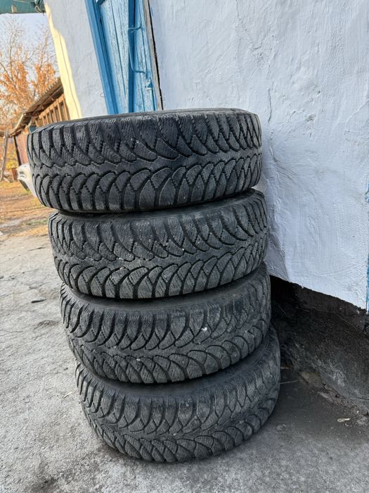 Продаю шины с дисками