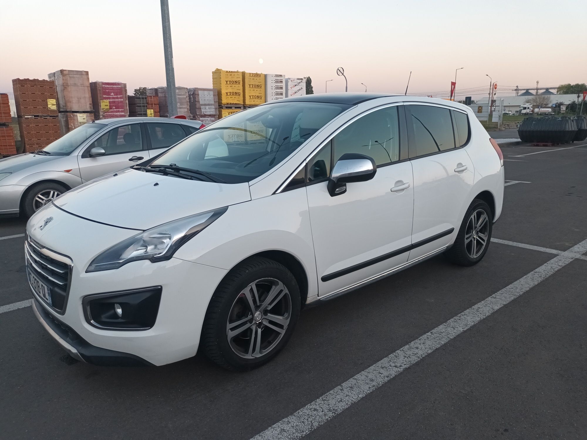 Peugeot 3008, 2,0 hdi cu 163cp, automat , an 2014