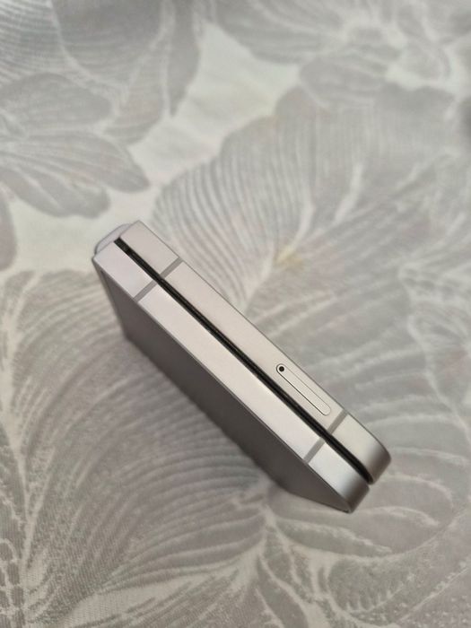 Samsung Galaxy Z Flip6 12GB/512GB Silver Shadow