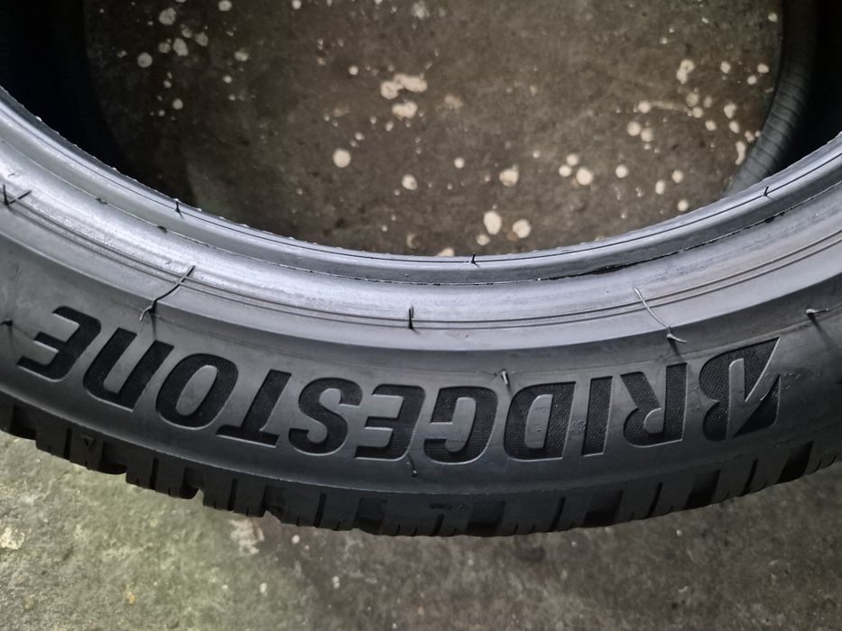 215 45 18 Anvelope de iarnă Bridgestone Dot 43.21