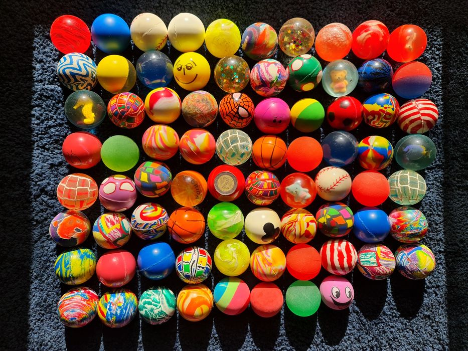 Гумени топчета, малки и големи