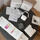 AirPods Pro 2.