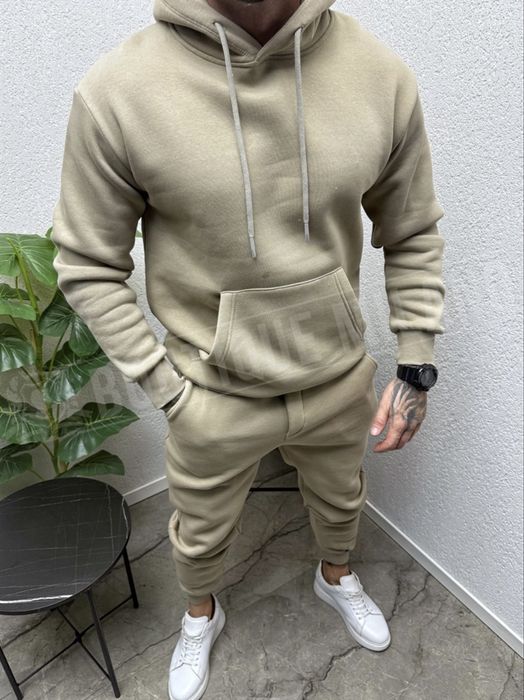 Treninguri Barbatesti diferite culori! Calitate superioara!