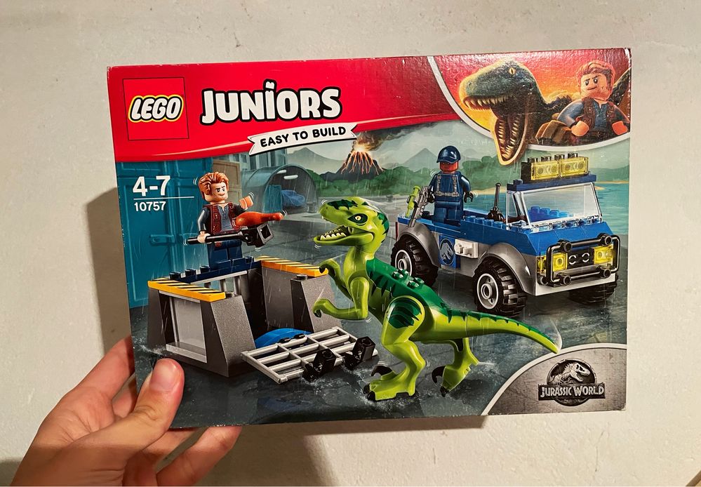 Lego Jurassic world Juniors 10757