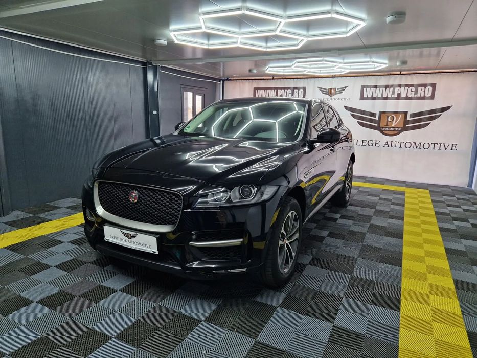 Jaguar F-Pace JAGUAR F-PACE/R-Sport/Automatic/4x4/Suspensie reglabila/Bord digital